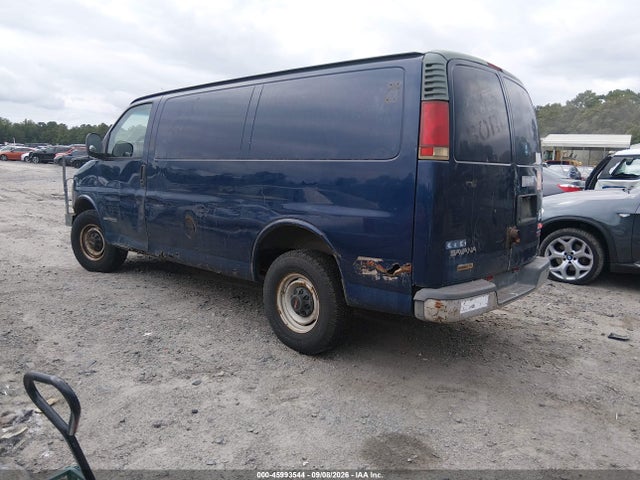 45993544 :رقم المزاد ، 1GTHG35R8Y1269585 vin ، 2000 Gmc Savana Standard مزاد بيع