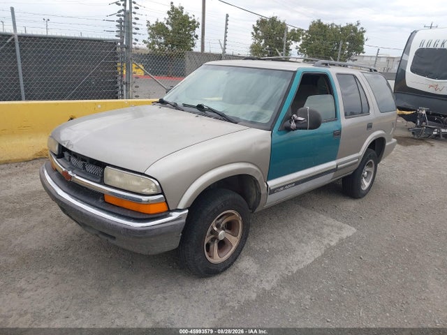 Продажа на аукционе авто 2000 Chevrolet Blazer Ls, vin: 1GNCS13W3Y2381153, номер лота: 45993579