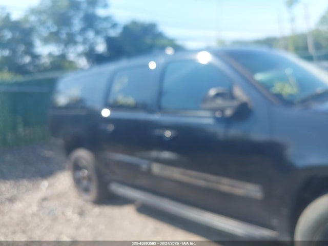 2007 Chevrolet Suburban 1500 Lt მანქანა იყიდება აუქციონზე, vin: 3GNFK16357G185655, აუქციონის ნომერი: 45993589