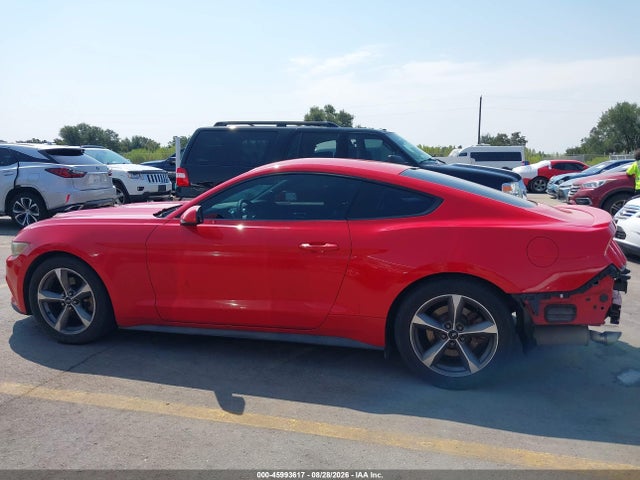 1FA6P8AM3F5329525 Ford Mustang V6