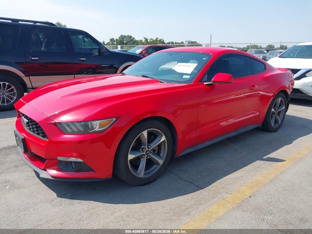 1FA6P8AM3F5329525 Ford Mustang V6