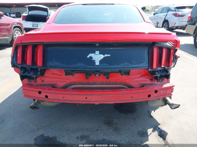 1FA6P8AM3F5329525 Ford Mustang V6