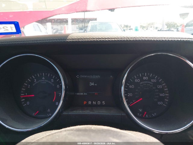 1FA6P8AM3F5329525 Ford Mustang V6