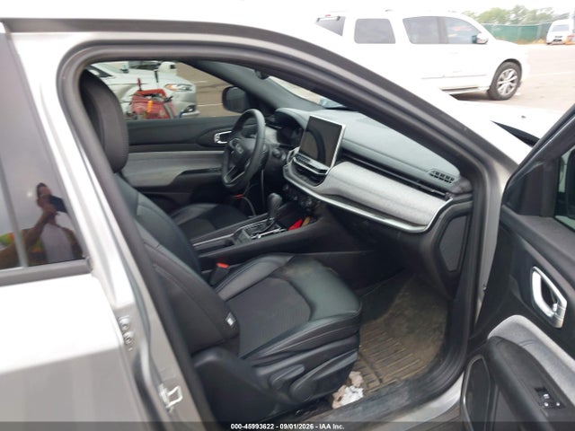 Продажа на аукционе авто 2024 Jeep Compass Latitude 4x4, vin: 3C4NJDBN3RT583702, номер лота: 45993622