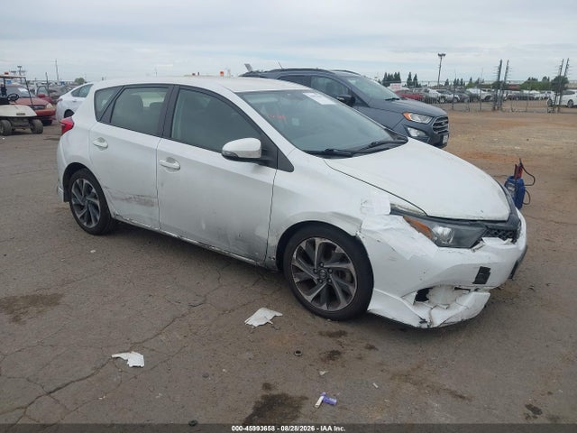 Toyota SCION IM 2016 JTNKARJE4GJ520772 Image 1