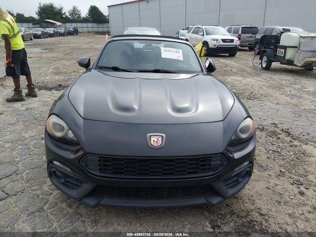 2017 Fiat 124 Spider Elaborazione Abarth მანქანა იყიდება აუქციონზე, vin: JC1NFAEK1H0125053, აუქციონის ნომერი: 45993705