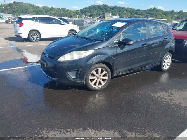 2013 Ford Fiesta Se მანქანა იყიდება აუქციონზე, vin: 3FADP4EJ2DM130750, აუქციონის ნომერი: 45993713