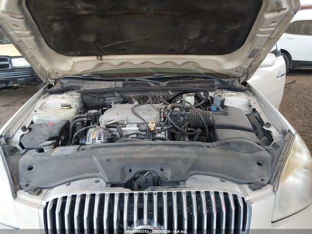 45993753 :رقم المزاد ، 1G4HJ5EM2AU125581 vin ، 2010 Buick Lucerne Cxl Premium مزاد بيع