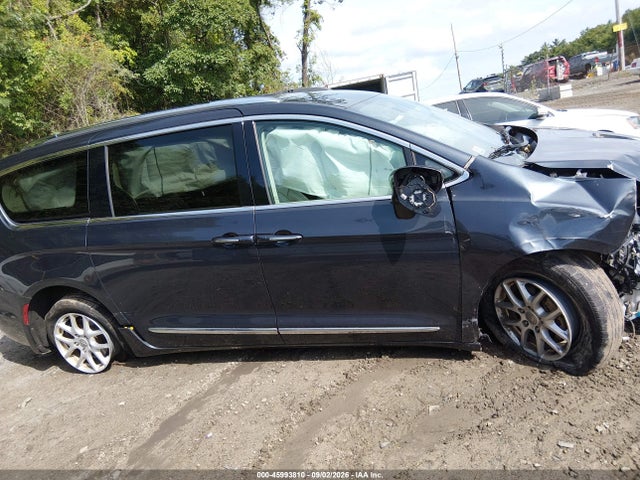 Aukcja sprzedaży 2020 Chrysler Pacifica Touring L, vin: 2C4RC1BG7LR112853, numer aukcji: 45993810