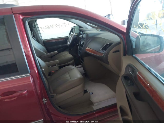 45993824 :رقم المزاد ، 2C4RC1BGXGR300062 vin ، 2016 Chrysler Town & Country Touring مزاد بيع