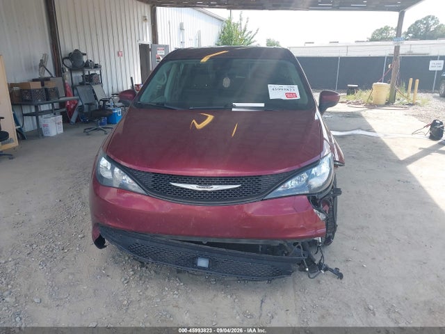 Продажа на аукционе авто 2021 Chrysler Voyager L, vin: 2C4RC1AG0MR546275, номер лота: 45993823