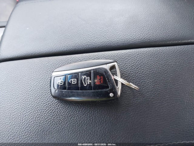2015 Hyundai Genesis 3.8 Premium მანქანა იყიდება აუქციონზე, vin: KMHGN4JE6FU025421, აუქციონის ნომერი: 45993855