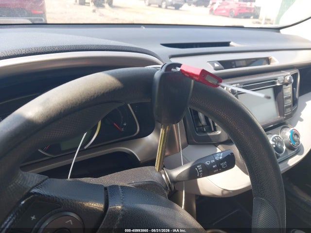 45993860 :رقم المزاد ، JTMBFREV6FD173555 vin ، 2015 Toyota Rav4 Le مزاد بيع