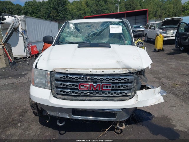 45993874 :رقم المزاد ، 1GT120CG2EF175300 vin ، 2014 Gmc Sierra 2500hd Sle مزاد بيع