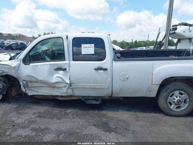 45993874 :رقم المزاد ، 1GT120CG2EF175300 vin ، 2014 Gmc Sierra 2500hd Sle مزاد بيع