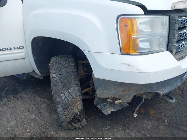 45993874 :رقم المزاد ، 1GT120CG2EF175300 vin ، 2014 Gmc Sierra 2500hd Sle مزاد بيع