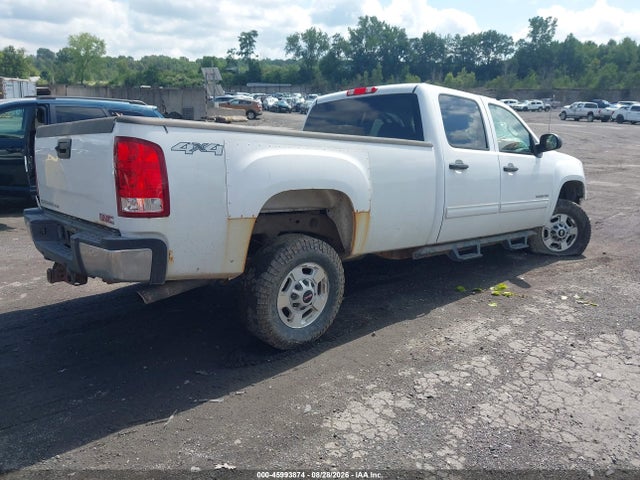 45993874 :رقم المزاد ، 1GT120CG2EF175300 vin ، 2014 Gmc Sierra 2500hd Sle مزاد بيع