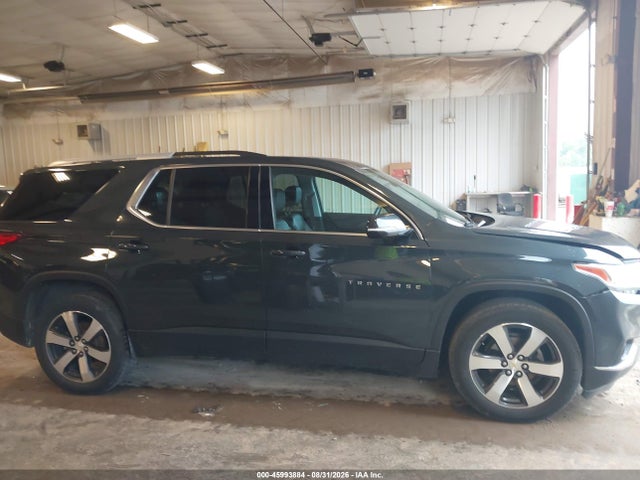 45993884 :رقم المزاد ، 1GNEVHKW3JJ111197 vin ، 2018 Chevrolet Traverse 3lt مزاد بيع