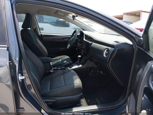 2018 Toyota Corolla Le მანქანა იყიდება აუქციონზე, vin: 5YFBURHE4JP812734, აუქციონის ნომერი: 45993897