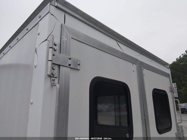 Auction sale of the 2016 Chevrolet Express Cutaway 3500, vin: 1GB0GRFG5G1318287, lot number: 45993903