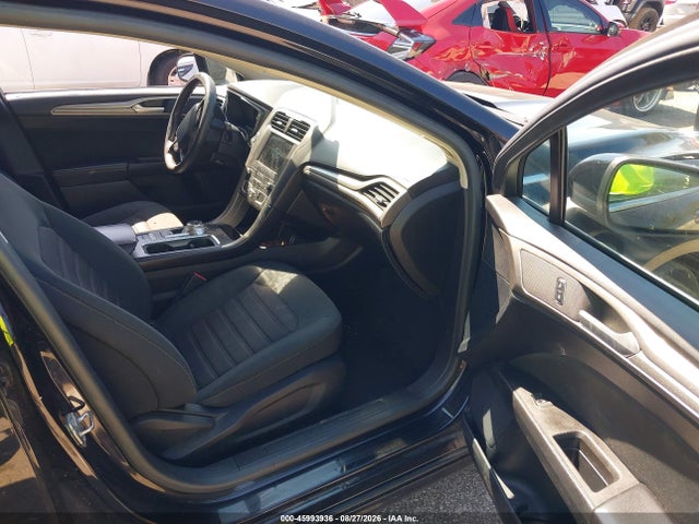 45993936 :رقم المزاد ، 3FA6P0HD5LR164965 vin ، 2020 Ford Fusion Se مزاد بيع