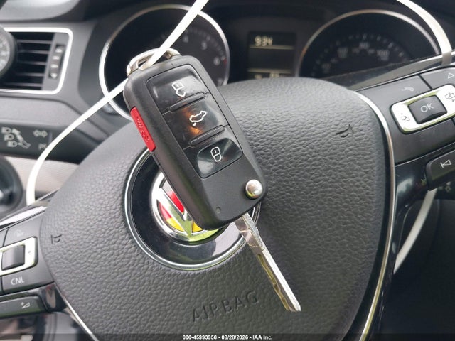 2017 Volkswagen Jetta 1.4t S მანქანა იყიდება აუქციონზე, vin: 3VW167AJ6HM304961, აუქციონის ნომერი: 45993958