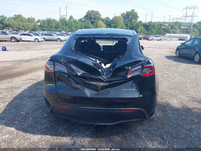 Продаж на аукціоні авто 2021 Tesla Model Y Long Range Dual Motor All-wheel Drive, vin: 5YJYGDEE5MF084575, номер лоту: 45993968