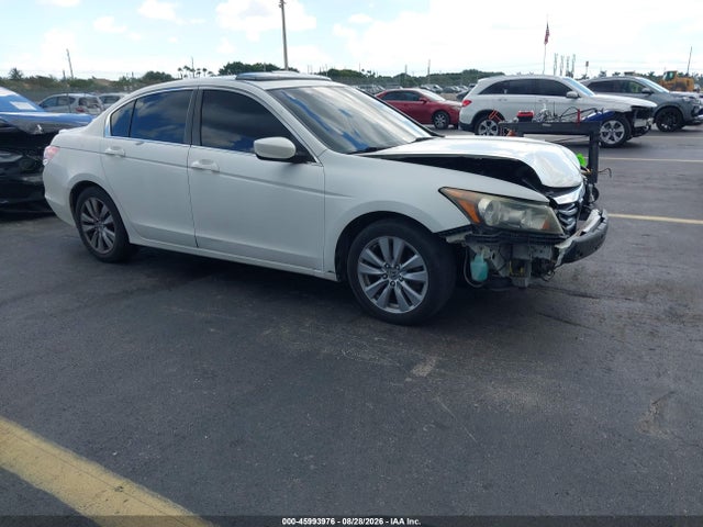 2011 Honda Accord 2.4 Ex-l მანქანა იყიდება აუქციონზე, vin: 1HGCP2F88BA084522, აუქციონის ნომერი: 45993976