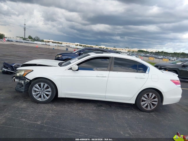 2011 Honda Accord 2.4 Ex-l მანქანა იყიდება აუქციონზე, vin: 1HGCP2F88BA084522, აუქციონის ნომერი: 45993976