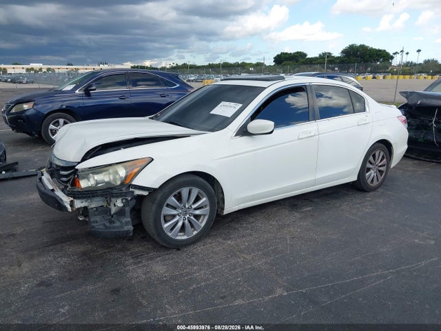 2011 Honda Accord 2.4 Ex-l მანქანა იყიდება აუქციონზე, vin: 1HGCP2F88BA084522, აუქციონის ნომერი: 45993976