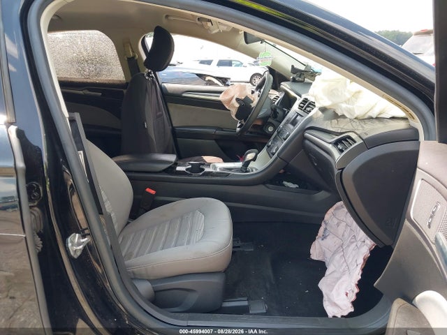 Продажа на аукционе авто 2016 Ford Fusion S, vin: 3FA6P0G74GR290266, номер лота: 45994007