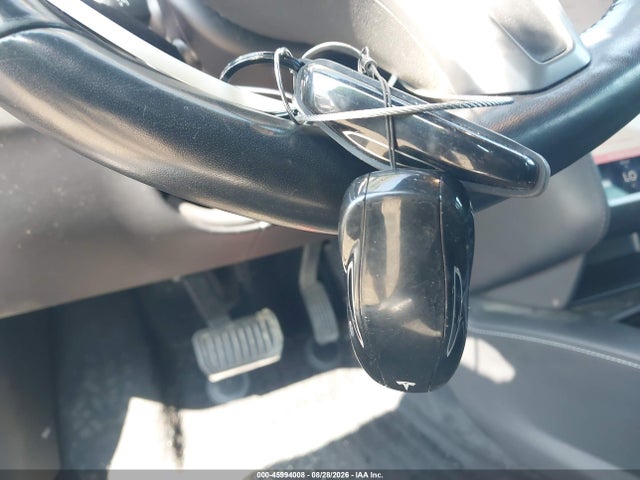 45994008 :رقم المزاد ، 5YJSA1E24JF297590 vin ، 2018 Tesla Model S 100d/75d/p100d مزاد بيع