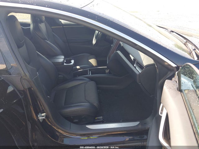 45994008 :رقم المزاد ، 5YJSA1E24JF297590 vin ، 2018 Tesla Model S 100d/75d/p100d مزاد بيع