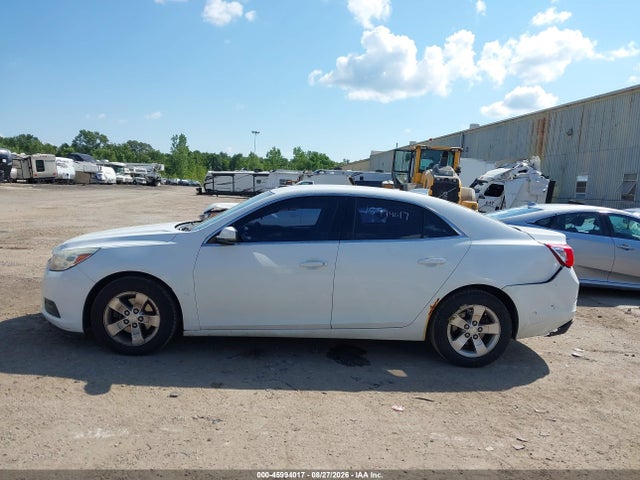 Продаж на аукціоні авто 2015 Chevrolet Malibu 1lt, vin: 1G11C5SL3FF128263, номер лоту: 45994017