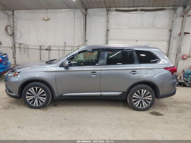 2020 Mitsubishi Outlander Es 2.4 S-awc/le 2.4 S-awc/se 2.4 S-awc/sel 2.4 S-awc/sp 2.4 S-awc მანქანა იყიდება აუქციონზე, vin: JA4AZ3A32LZ047187, აუქციონის ნომერი: 45994042