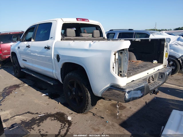Aukcja sprzedaży 2019 Toyota Tundra Sr5 5.7l V8, vin: 5TFDW5F11KX810938, numer aukcji: 45994047