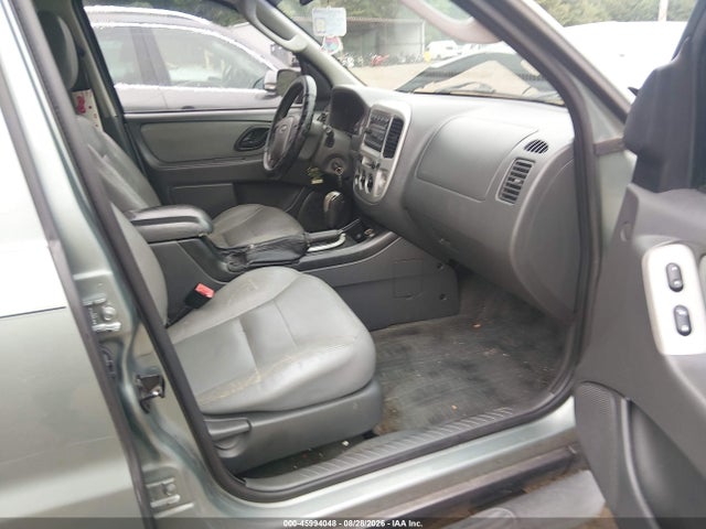 2006 Ford Escape Xlt მანქანა იყიდება აუქციონზე, vin: 1FMCU93106KA97980, აუქციონის ნომერი: 45994048