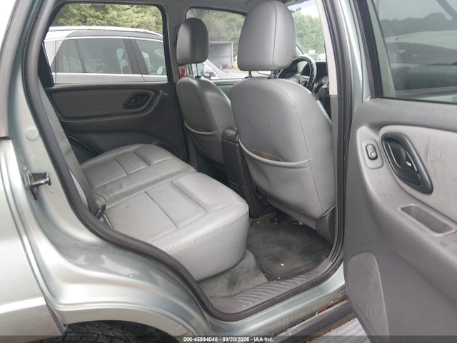 2006 Ford Escape Xlt მანქანა იყიდება აუქციონზე, vin: 1FMCU93106KA97980, აუქციონის ნომერი: 45994048