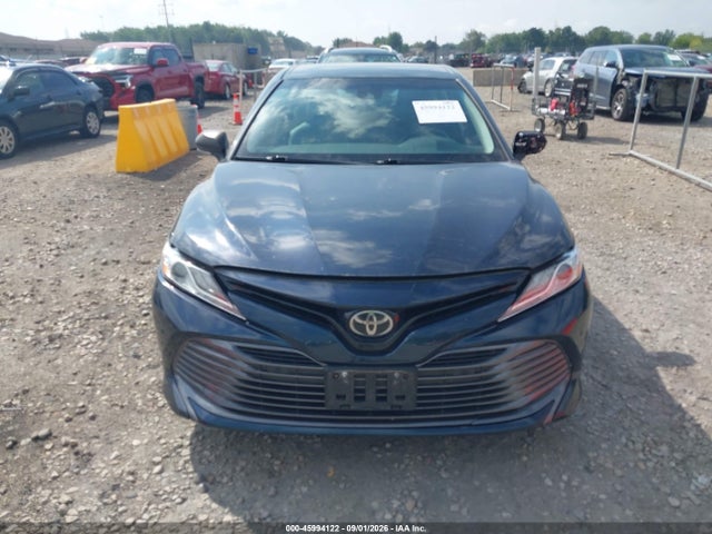 Продаж на аукціоні авто 2018 Toyota Camry Xle, vin: 4T1B11HK8JU549100, номер лоту: 45994122