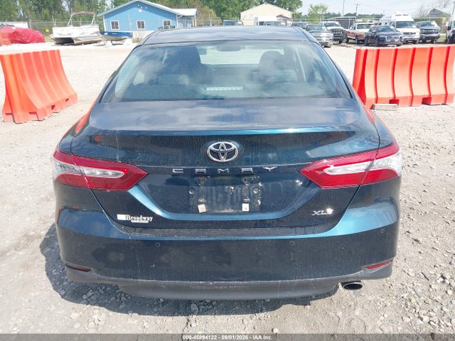 Продаж на аукціоні авто 2018 Toyota Camry Xle, vin: 4T1B11HK8JU549100, номер лоту: 45994122