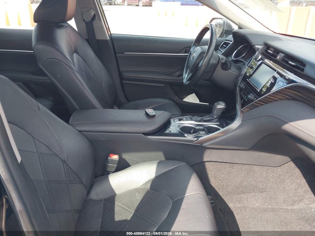 Продаж на аукціоні авто 2018 Toyota Camry Xle, vin: 4T1B11HK8JU549100, номер лоту: 45994122