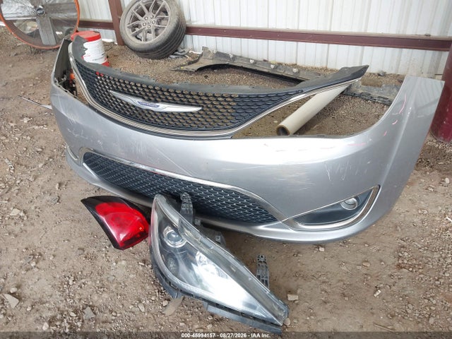 45994157 :رقم المزاد ، 2C4RC1FG3LR171909 vin ، 2020 Chrysler Pacifica Touring مزاد بيع
