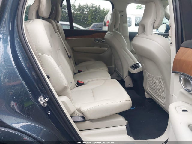 45994186 :رقم المزاد ، YV4102PK5M1742074 vin ، 2021 Volvo Xc90 T5 Momentum 7 Passenger مزاد بيع