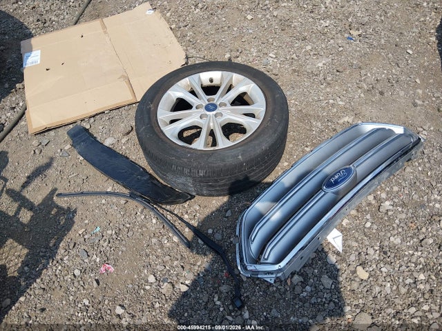 Продажа на аукционе авто 2017 Ford Escape Se, vin: 1FMCU0GD7HUD65396, номер лота: 45994215