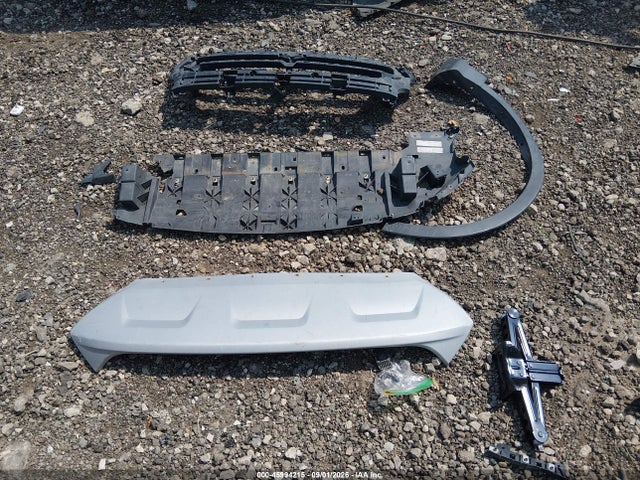 Продажа на аукционе авто 2017 Ford Escape Se, vin: 1FMCU0GD7HUD65396, номер лота: 45994215