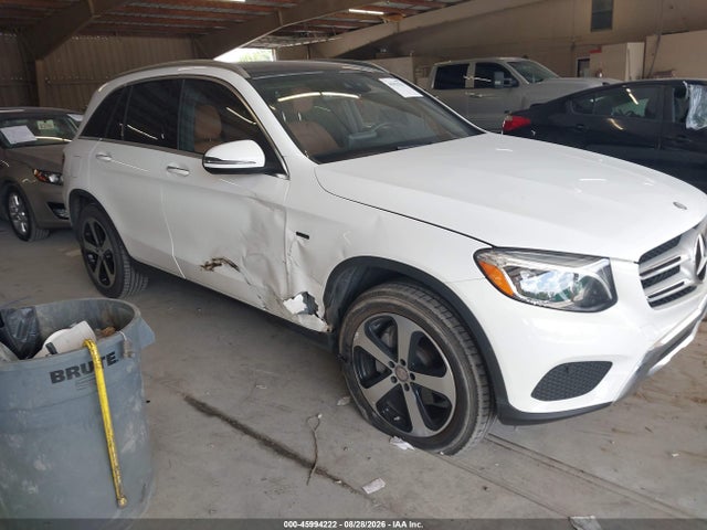Aukcja sprzedaży 2016 Mercedes-benz Glc 300 4matic, vin: WDC0G4KB9GF027538, numer aukcji: 45994222