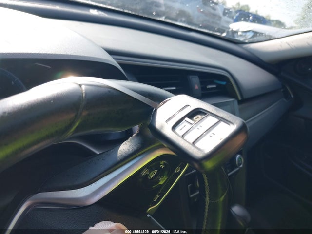 Продаж на аукціоні авто 2019 Honda Civic Ex, vin: 19XFC1F33KE003171, номер лоту: 45994309