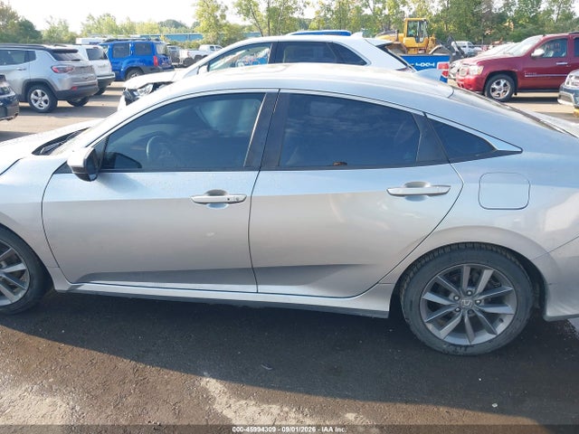Продаж на аукціоні авто 2019 Honda Civic Ex, vin: 19XFC1F33KE003171, номер лоту: 45994309