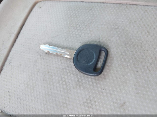 2002 Chevrolet Tahoe Lt მანქანა იყიდება აუქციონზე, vin: 1GNEC13Z32J238975, აუქციონის ნომერი: 45994311