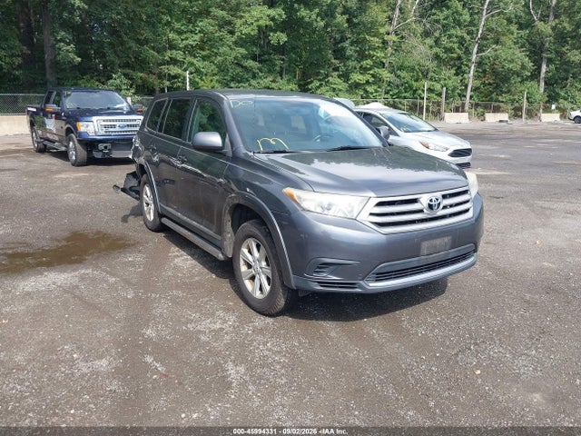 45994331 :رقم المزاد ، 5TDZA3EH5BS013928 vin ، 2011 Toyota Highlander مزاد بيع